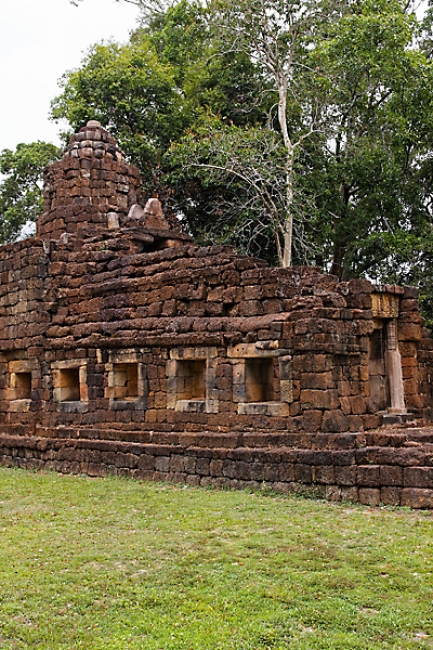 25-Prasat Ta Muen-021